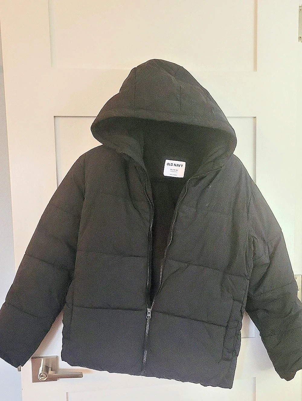 Old Navy Water-Resistant Hooded Puffer Jacket Boys XL Black